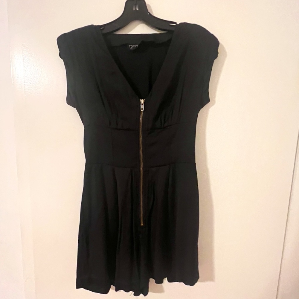 TOPSHOP SHORT SLEEVE ROMPER, SIZE US 2 (UK 6), BLACK - Picture 2 of 11